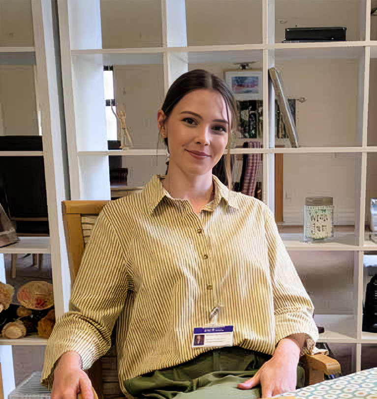 Rhiannon: Yn Amlygu Ei Gwaith mewn Therapi Celf